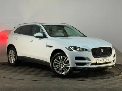 Used Jaguar F-Pace Portfolio 180 HP (132 kW) 2017 White SUV