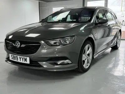 Used Vauxhall Insignia SRi 170 HP (125 kW) 2019 Grey Hatchback