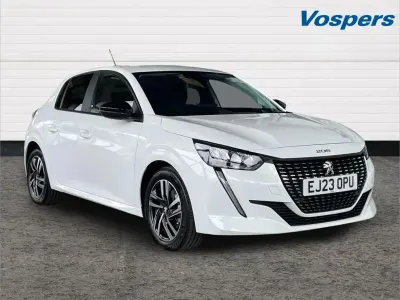 Used Peugeot 208 Active+ 101 HP (74 kW) 2023 White Hatchback