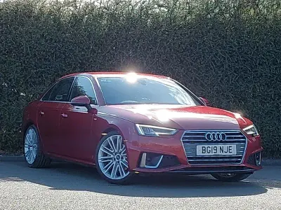 Usado Audi A4 S-Line 190 CV (139 kW) 2019 Rojo Berlina