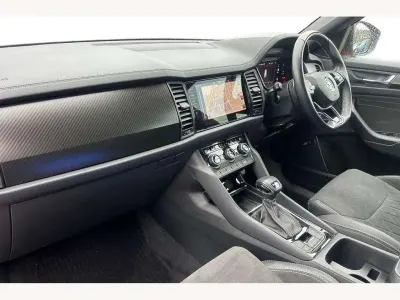 Used Skoda Kodiaq SportLine 200 HP (147 kW) 2023 Red SUV
