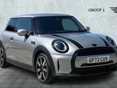 Used Mini Cooper Exclusive 134 HP (98 kW) 2024 Silver Hatchback