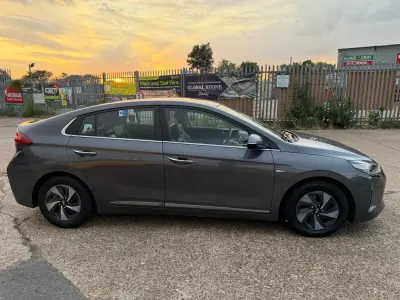 Used Hyundai Ioniq Premium SE 141 HP (103 kW) 2019 Grey Hatchback