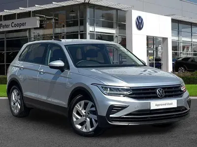 Used VW Tiguan Life 150 HP (110 kW) 2021 Silver SUV