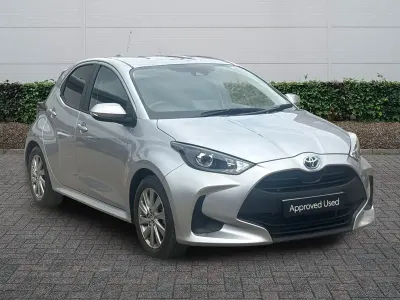 Used Toyota Yaris 116 HP (85 kW) 2023 Silver Hatchback