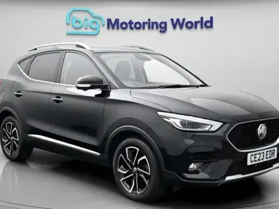 Używany MG ZS Exclusive 111 KM (81 kW) 2023 Czarny SUV
