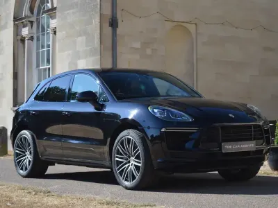 Used Porsche Macan Turbo 2020 Black SUV