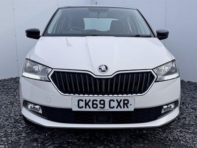 Used Skoda Fabia Colour Edition 95 HP (69 kW) 2019 White Hatchback