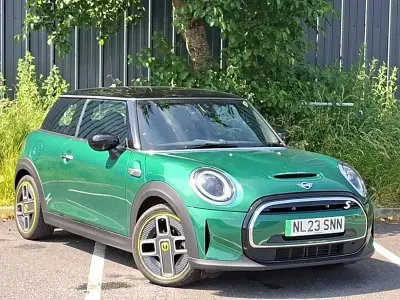 Used Mini Cooper S Level 2 135 kW (184 HP) 2023 Green Hatchback