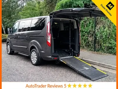Used Ford Tourneo Titanium 130 HP (95 kW) 2019 Grey MPV
