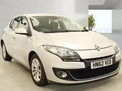 Used Renault Mégane III Dynamique 110 HP (80 kW) 2012 Silver Hatchback