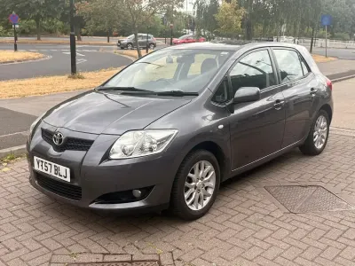 Used Toyota Auris