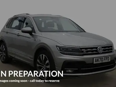 Usado VW Tiguan R-line 150 HP (110 kW) 2020 Prateado SUV
