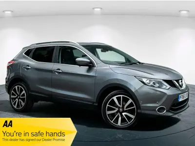 Used Nissan Qashqai Tekna 110 HP (80 kW) 2016 Grey SUV