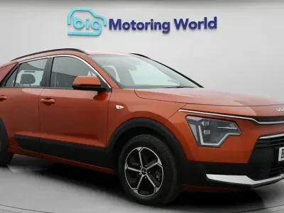Used Kia Niro 141 HP (103 kW) 2023 Orange SUV