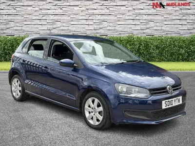 Begagnad VW Polo SE 90 HK (66 kW) 2010 Blå Halvkombi