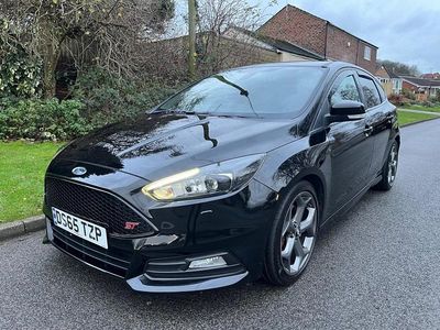 Used Ford Focus ST 2015 Black Hatchback