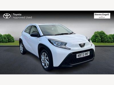 Used Toyota Aygo X PURE 2023 White SUV