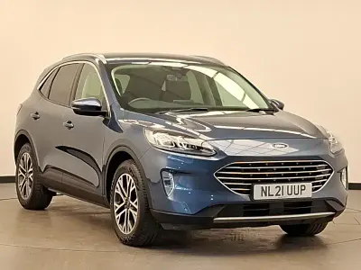 Używany Ford Kuga Titanium 120 KM (88 kW) 2021 Niebieski SUV
