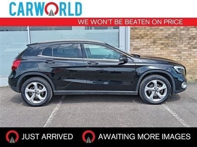 Mercedes GLA200