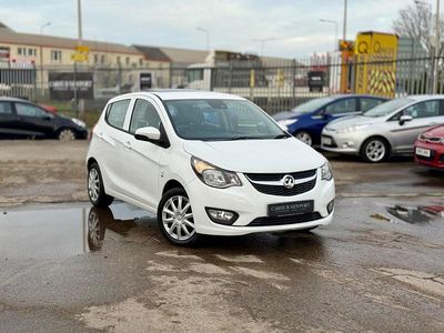 Used Vauxhall Viva 75 HP (55 kW) 2016 White Hatchback