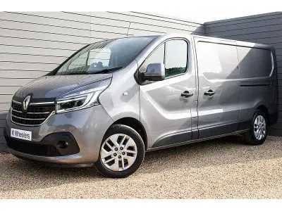 Used Renault Trafic 2019 Grey MPV