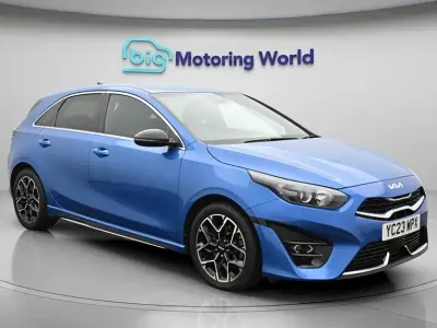 Begagnad Kia Ceed GT-Line 158 HK (116 kW) 2023 Blå Halvkombi