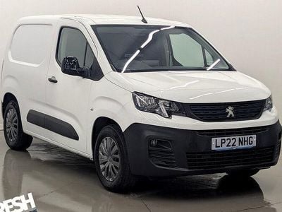 Used Peugeot E-Partner Premium 100 kW (136 HP) 2022 Bianca white MPV