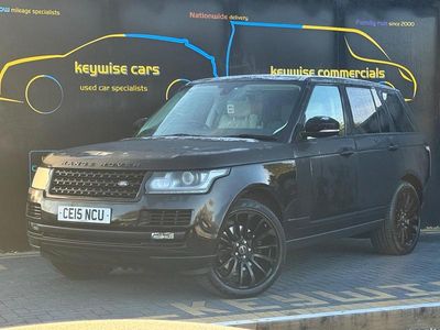 Black Used 2015 Land Rover Range Rover Vogue SUV | £16,990 (Fair price)