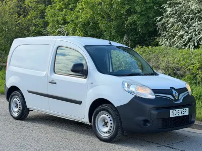 Usado Renault Kangoo Business 2016 Blanco Monovolumen