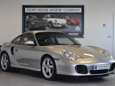 Porsche 911 Carrera 4