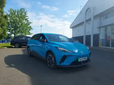 Used MG MG4 EV SE 125 kW (170 HP) 2023 Blue Hatchback