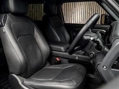 Used Land Rover Defender HSE Dynamic 2024 Silver SUV