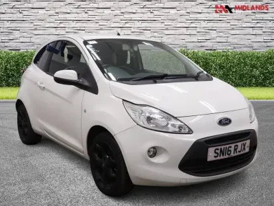 Begagnad Ford Ka Zetec 69 HK (50 kW) 2016 Vit Halvkombi