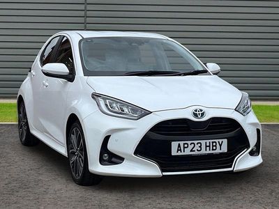 Used Toyota Yaris 116 HP (85 kW) 2023 Pure white Hatchback