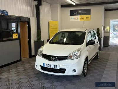 Used Nissan Note Visia 90 HP (66 kW) 2011 White Hatchback
