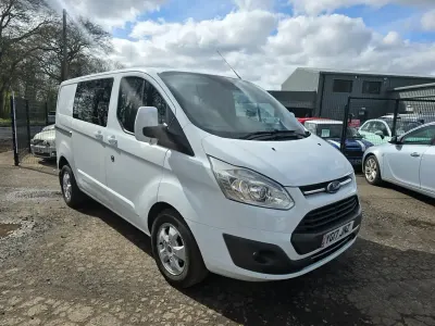 Used Ford Transit Custom Limited 130 HP (95 kW) 2017 White Van