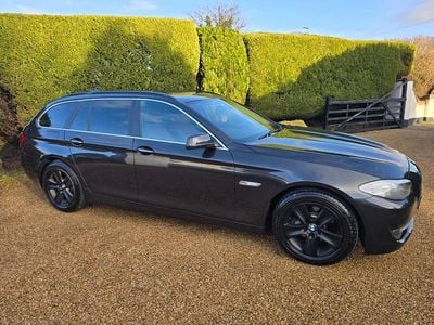 Grey Used 2011 BMW 528 Estate | £9,949
