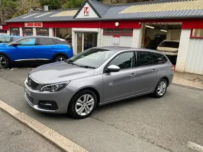 Gebraucht Peugeot 308 Active Premium 2020 Grau Kombi