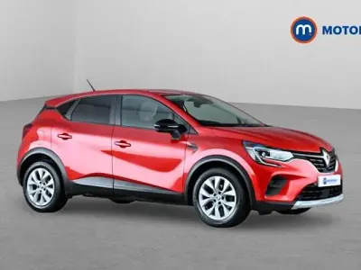 Used Renault Captur Iconic 91 HP (66 kW) 2022 Red SUV