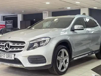 Used Mercedes GLA250 Executive 211 HP (155 kW) 2017 Silver SUV