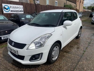Used Suzuki Swift 2014 White Hatchback