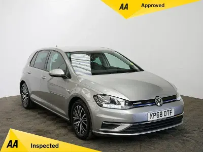Used VW Golf VII SE 130 HP (95 kW) 2018 Silver Hatchback