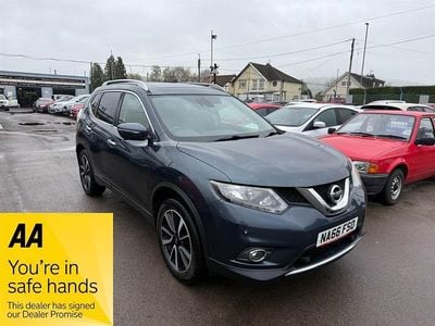 Used Nissan X-Trail N-Vision 130 HP (95 kW) 2016 Blue SUV
