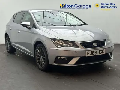 Used Seat Leon SE Dynamic 130 HP (95 kW) 2019 Silver Hatchback