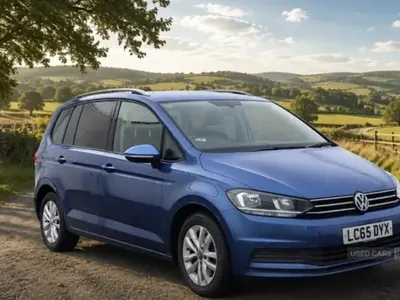 Used VW Touran SE 2016 Blue MPV