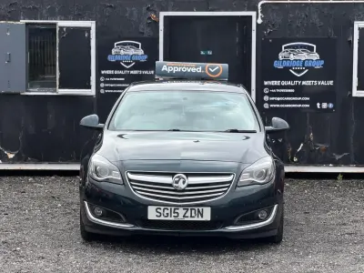 Used Vauxhall Insignia SRi 163 HP (119 kW) 2015 Green Hatchback