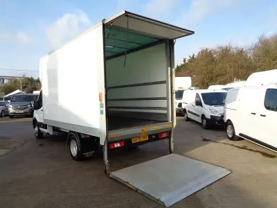 Used Ford Transit 170 HP (125 kW) 2021 White Van