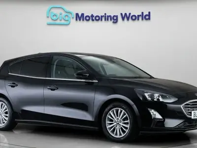 Used Ford Focus Titanium 125 HP (91 kW) 2020 Black Hatchback