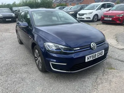 Used VW e-Golf 99 kW (135 HP) 2018 Blue Hatchback